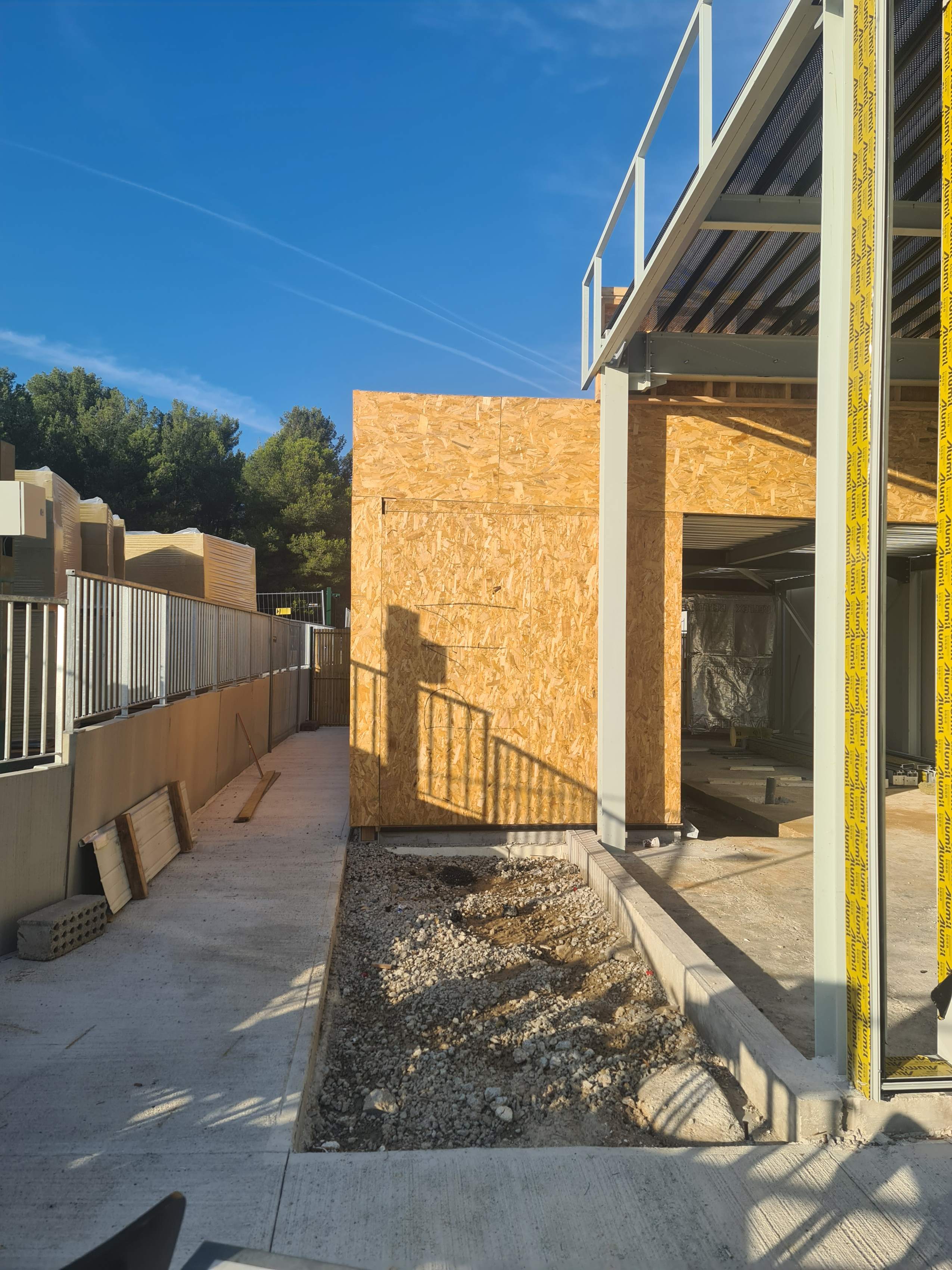 cosytech batiments professionnels La Ciotat image 8